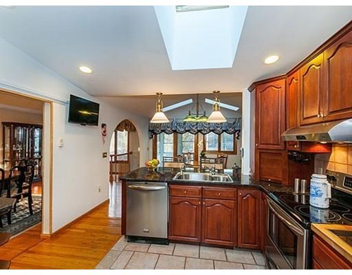 19 Thomas Dr, Framingham, MA 01701 photo 6