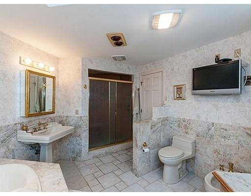 19 Thomas Dr, Framingham, MA 01701 photo 18