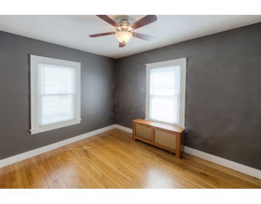 27 Eureka St, Springfield, MA 01104 photo 15