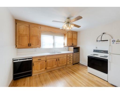 27 Eureka St, Springfield, MA 01104 photo 27