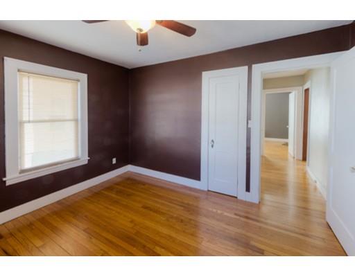 27 Eureka St, Springfield, MA 01104 photo 18
