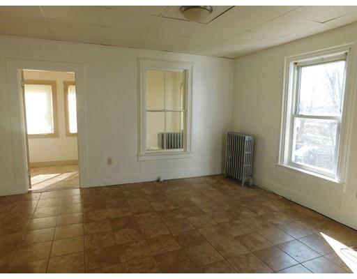5 Jefferson St, Worcester, MA 01604 photo 4