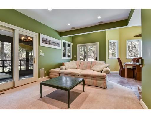 479 Dedham Ave, Needham, MA 02492 photo 11