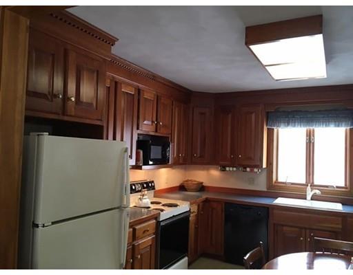 9 Jonathan Ln, Townsend, MA 01474 photo 3