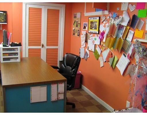 103 Hood St, Springfield, MA 01109 photo 14