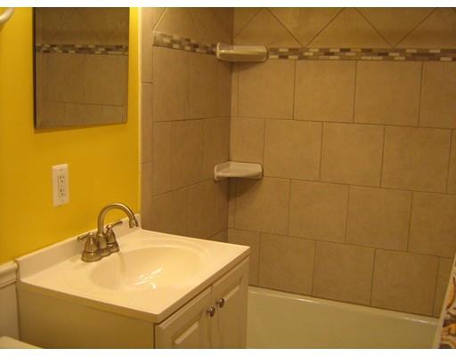 103 Hood St, Springfield, MA 01109 photo 11