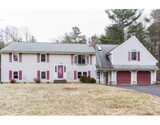 61 Riverbrook Dr, Raynham, MA 02767 photo 2