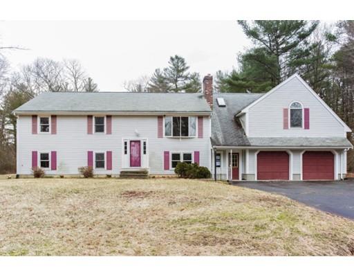 61 Riverbrook Dr, Raynham, MA 02767 photo 5