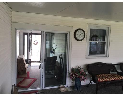 118 Leo Dr, Chicopee, MA 01020 photo 4