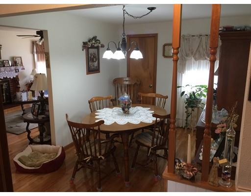 118 Leo Dr, Chicopee, MA 01020 photo 14