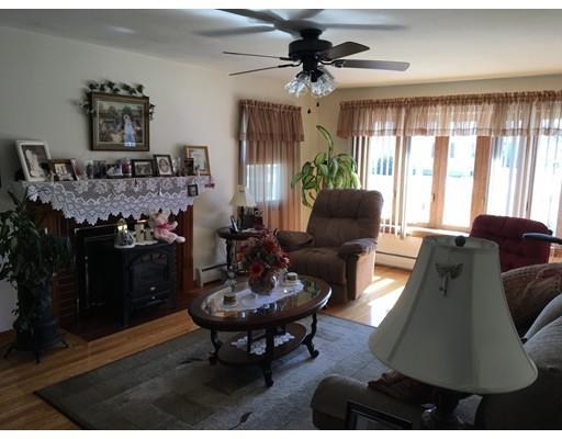 118 Leo Dr, Chicopee, MA 01020 photo 5