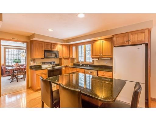 22 Jade Dr, Raynham, MA 02767 photo 9