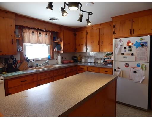 54 John St, Acushnet, MA 02743 photo 11