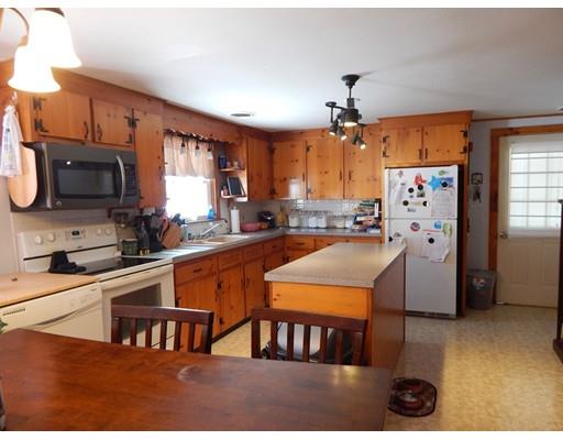 54 John St, Acushnet, MA 02743 photo 12