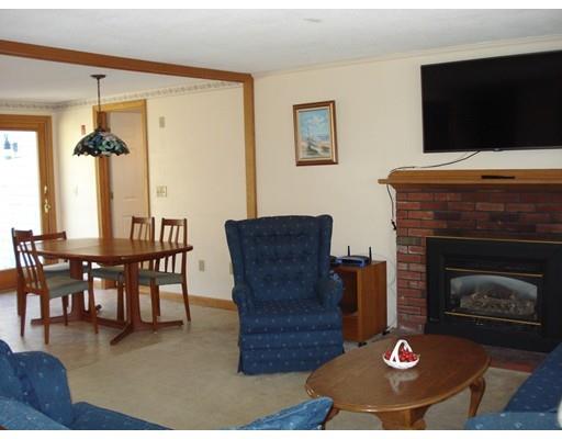 38 Willimantic Dr, Marstons Mills, MA 02648 photo 5