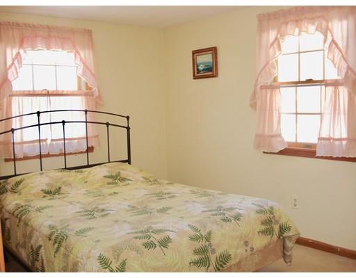 38 Willimantic Dr, Marstons Mills, MA 02648 photo 14