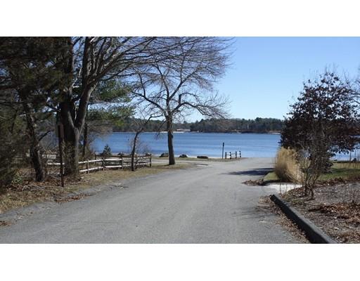 38 Willimantic Dr, Marstons Mills, MA 02648 photo 2