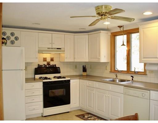 38 Willimantic Dr, Marstons Mills, MA 02648 photo 9