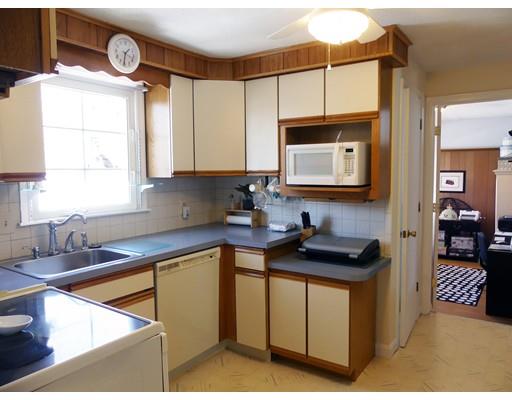 17 Fallon St, Lawrence, MA 01843 photo 14