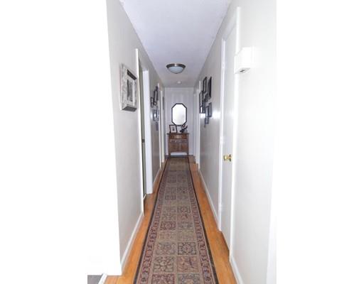 75 Phelps St, Easthampton, MA 01027 photo 17