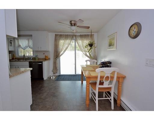 75 Phelps St, Easthampton, MA 01027 photo 7