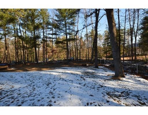 75 Phelps St, Easthampton, MA 01027 photo 27