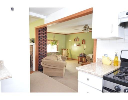 75 Phelps St, Easthampton, MA 01027 photo 12