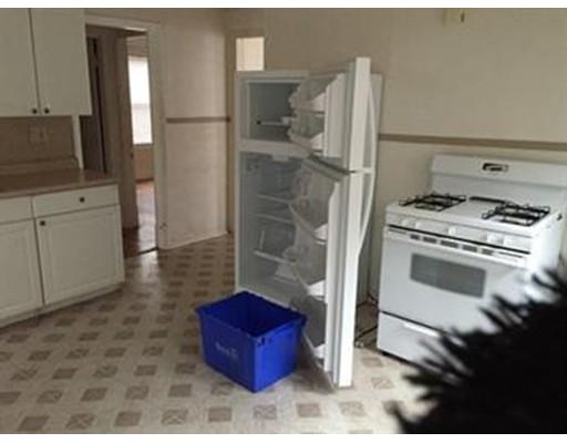 36 Shawmut St, Springfield, MA 01108 photo 4