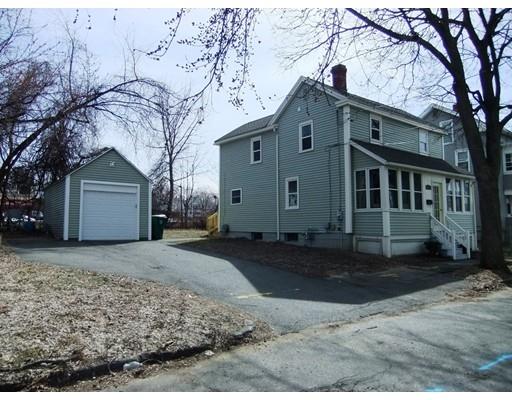 17 Abbey St, Chicopee, MA 01013 photo 4
