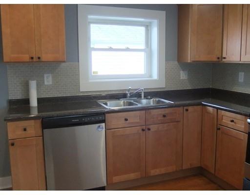 17 Abbey St, Chicopee, MA 01013 photo 6