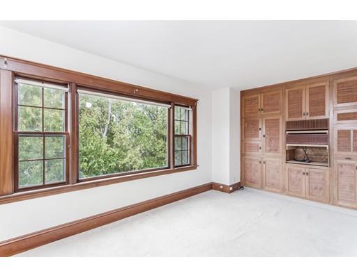 35 Pilgrim Rd, Marblehead, MA 01945 photo 15