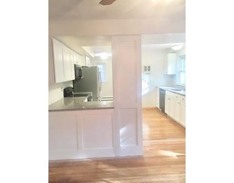26 Baker St, Walpole, MA 02081 photo 2