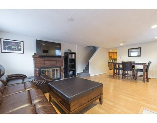 33 Pond St, Lynn, MA 01904 photo 3