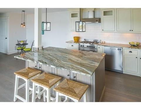 24 Lee St #B9, Marblehead, MA 01945 photo 2