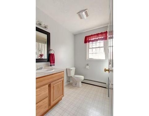 175 Hunt Rd, Oakham, MA 01068 photo 10