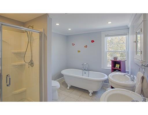 34 Poplar St, Danvers, MA 01923 photo 19