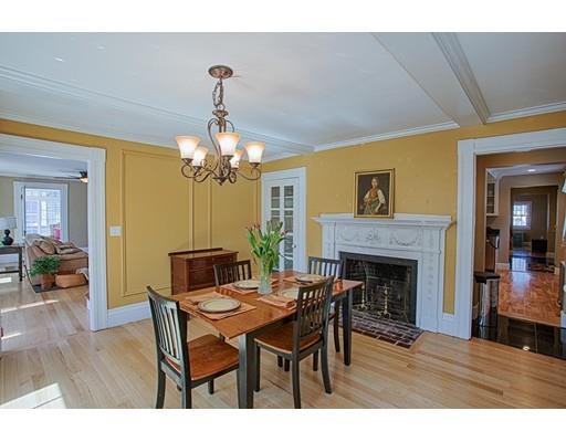 34 Poplar St, Danvers, MA 01923 photo 4