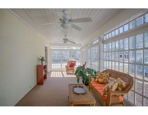 34 Poplar St, Danvers, MA 01923 photo 15
