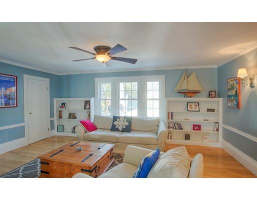 34 Poplar St, Danvers, MA 01923 photo 12