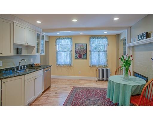 34 Poplar St, Danvers, MA 01923 photo 9