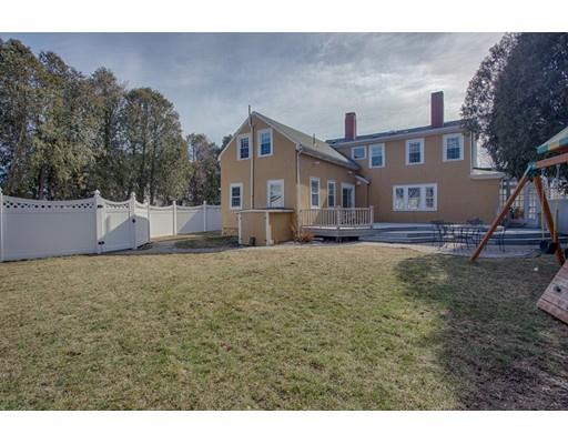 34 Poplar St, Danvers, MA 01923 photo 3