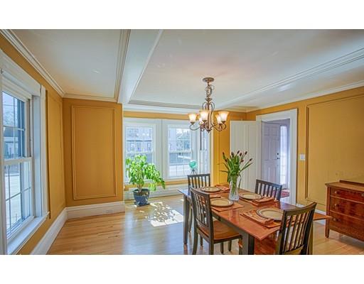 34 Poplar St, Danvers, MA 01923 photo 5