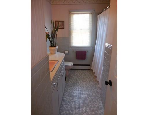 14 Crescent St, Easthampton, MA 01027 photo 12
