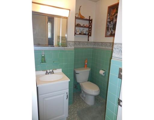 14 Crescent St, Easthampton, MA 01027 photo 14