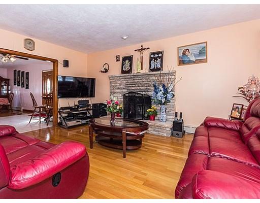 33 Central Ave, Everett, MA 02149 photo 3