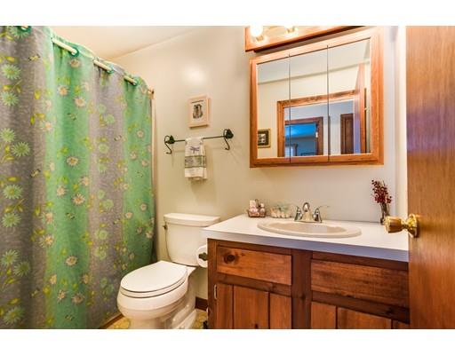 39 Cedar St, Douglas, MA 01516 photo 18
