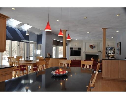58 William St, Needham, MA 02494 photo 9