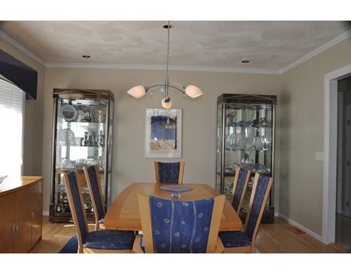 58 William St, Needham, MA 02494 photo 7
