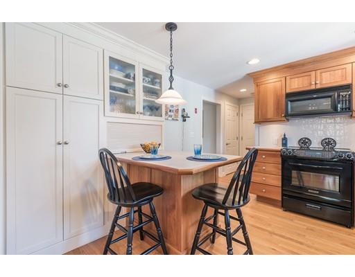 8 Elysian Dr, Andover, MA 01810 photo 5