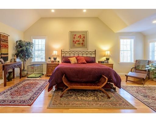 11 Robinwood Ave, Needham, MA 02492 photo 10